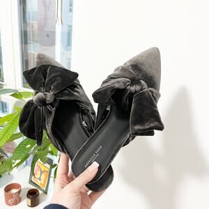 American Eagle Dark Gray Crushed Velvet Bow Pointed Loafers Size 11